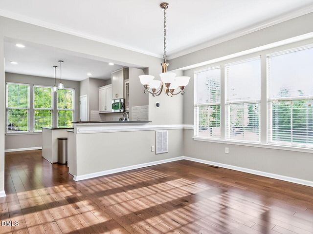 5617 Wade Park, Raleigh, NC 27607