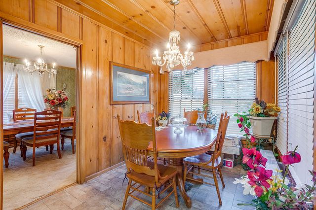 703 E Morgan, Meridian, TX 76665