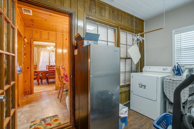 703 E Morgan, Meridian, TX 76665