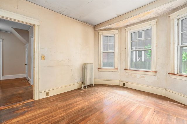 78 Grotto Avenue, Providence, RI 02906