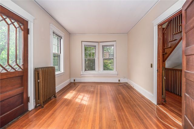 78 Grotto Avenue, Providence, RI 02906