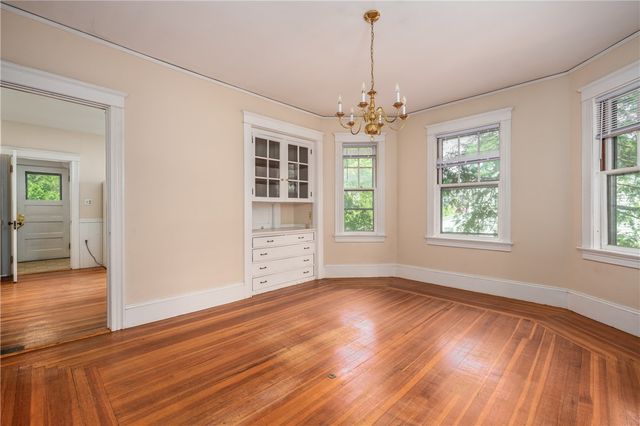 78 Grotto Avenue, Providence, RI 02906
