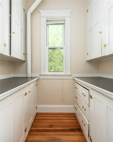 78 Grotto Avenue, Providence, RI 02906