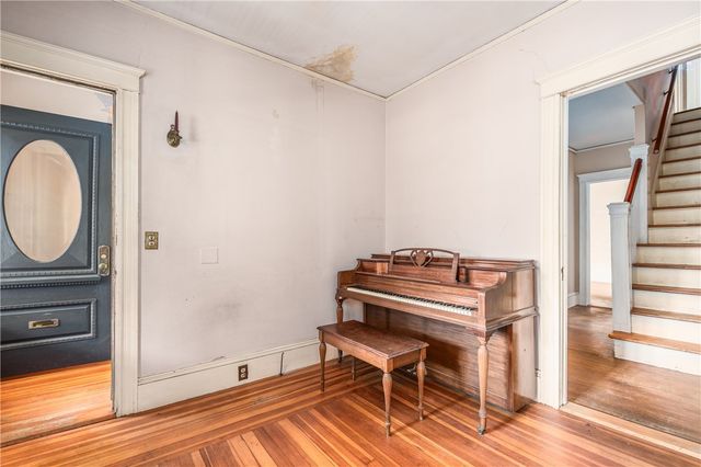 78 Grotto Avenue, Providence, RI 02906