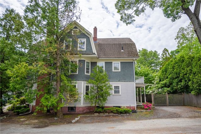 78 Grotto Avenue, Providence, RI 02906