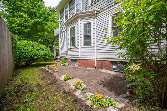 78 Grotto Avenue, Providence, RI 02906