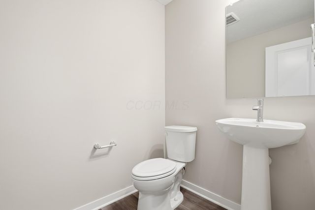 5487 Fawnsbury Court, Powell, OH 43065