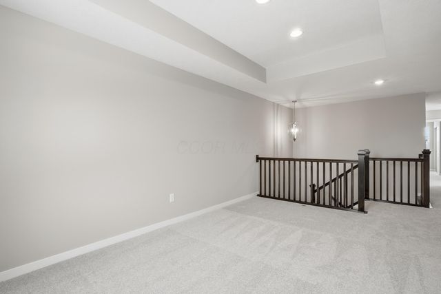 5487 Fawnsbury Court, Powell, OH 43065