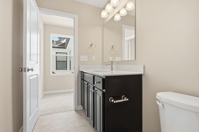 5487 Fawnsbury Court, Powell, OH 43065