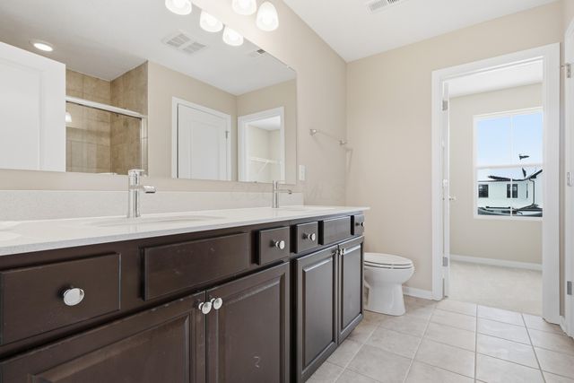 5487 Fawnsbury Court, Powell, OH 43065