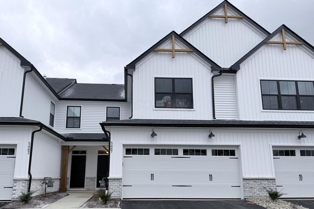 5487 Fawnsbury Court, Powell, OH 43065