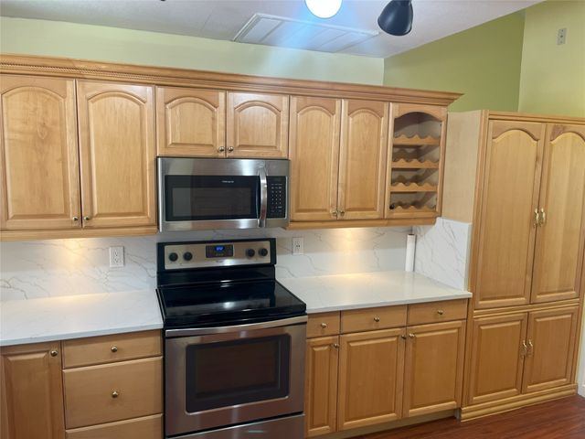 6220 Bentwood Trail 1208, Dallas, TX 75252