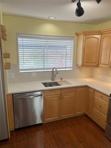 6220 Bentwood Trail 1208, Dallas, TX 75252