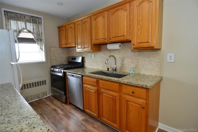 14 Westview Avenue 410, Tuckahoe, NY 10707