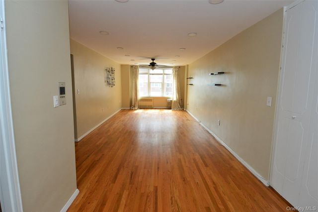 14 Westview Avenue 410, Tuckahoe, NY 10707