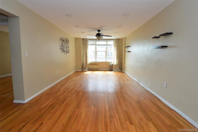 14 Westview Avenue 410, Tuckahoe, NY 10707