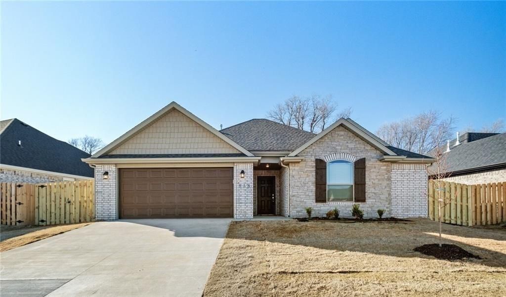 818 Copper Street, Lowell, AR 72745