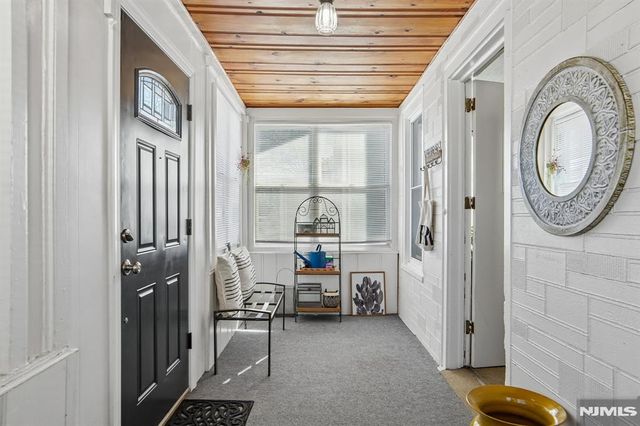 40 Oakland Street, Englewood, NJ 07631