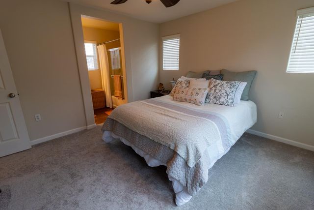 401 Picasso Way, Folsom, CA 95630