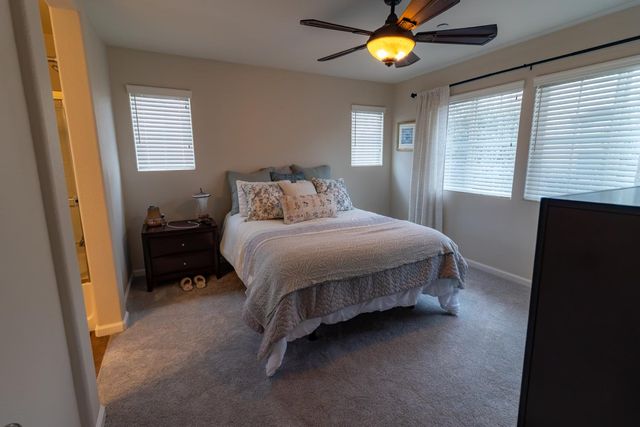 401 Picasso Way, Folsom, CA 95630