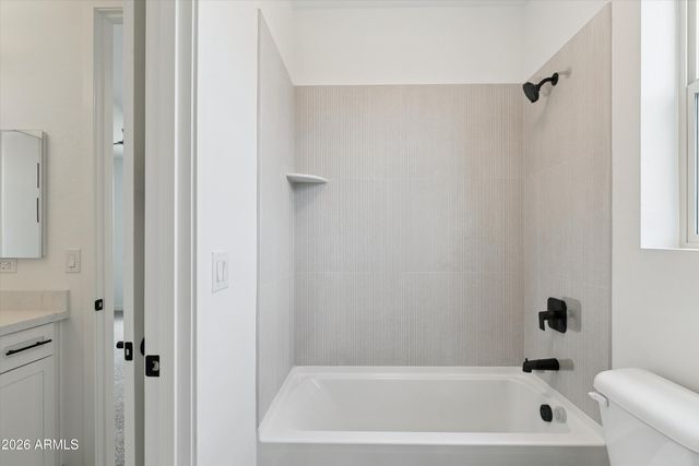 1686 E Carriage Lane, Phoenix, AZ 85086