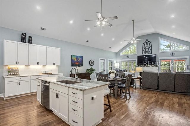 315 Polly Branch Dr, Rincon, GA 31326