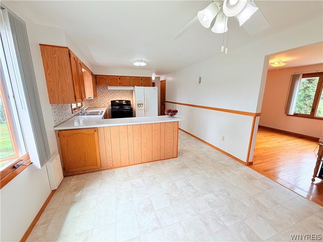 6410 Deanna Drive, Boston, NY 14075