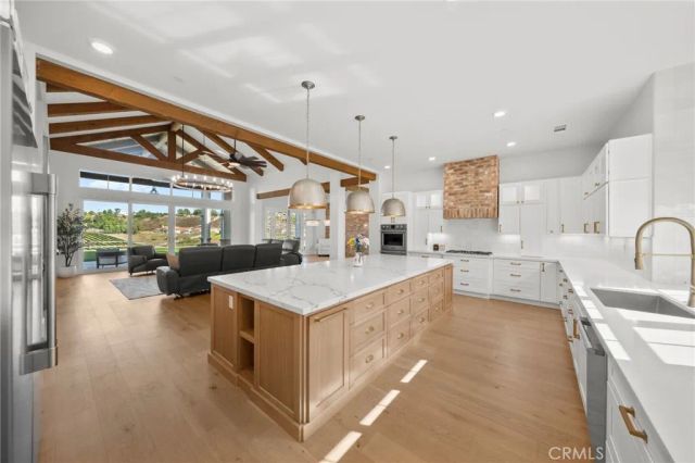 41799 Calle Contento, Temecula, CA 92592