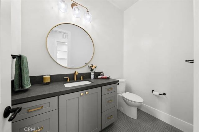 41799 Calle Contento, Temecula, CA 92592