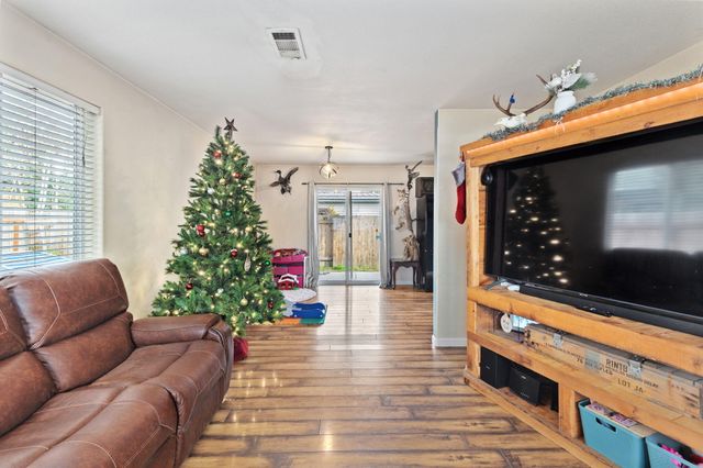 1110 SW Bridge Street, Grants Pass, OR 97526