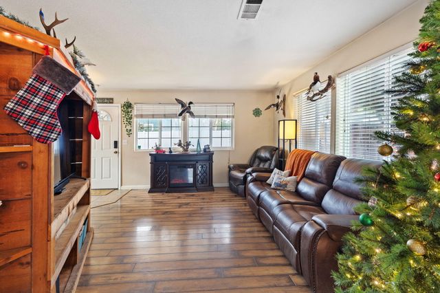 1110 SW Bridge Street, Grants Pass, OR 97526