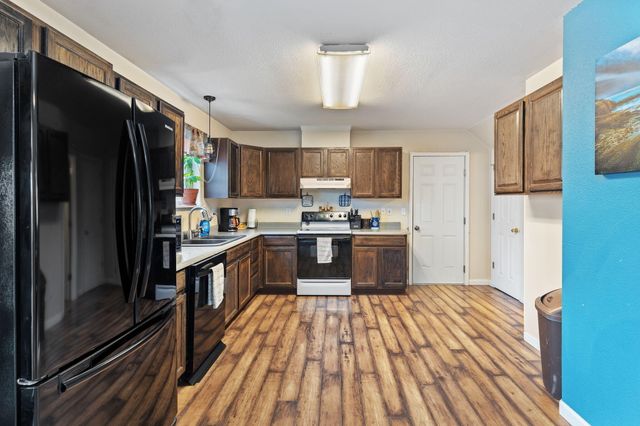 1110 SW Bridge Street, Grants Pass, OR 97526