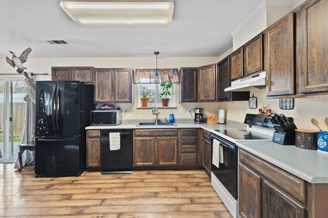 1110 SW Bridge Street, Grants Pass, OR 97526