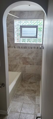 1500 W Touhy Avenue 2N, Park Ridge, IL 60068