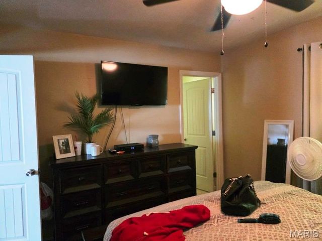 13 Barto Drive, Calverton Park, MO 63135