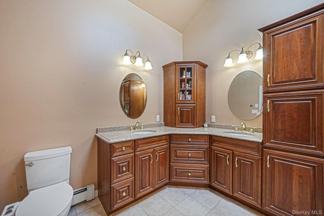 16 Oak Hills Drive, Rocky Point, NY 11778