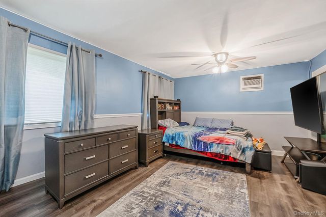 16 Oak Hills Drive, Rocky Point, NY 11778