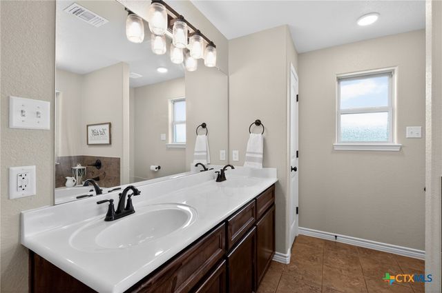 3906 Brookside Drive, Killeen, TX 76542