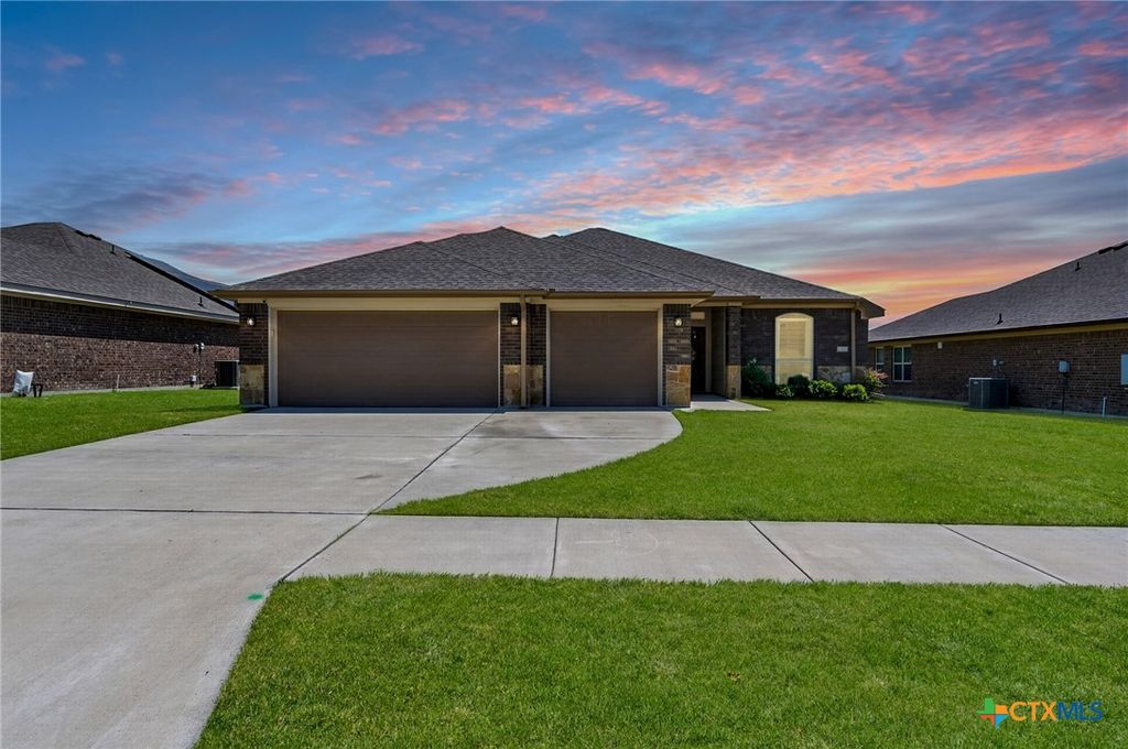 3906 Brookside Drive, Killeen, TX 76542