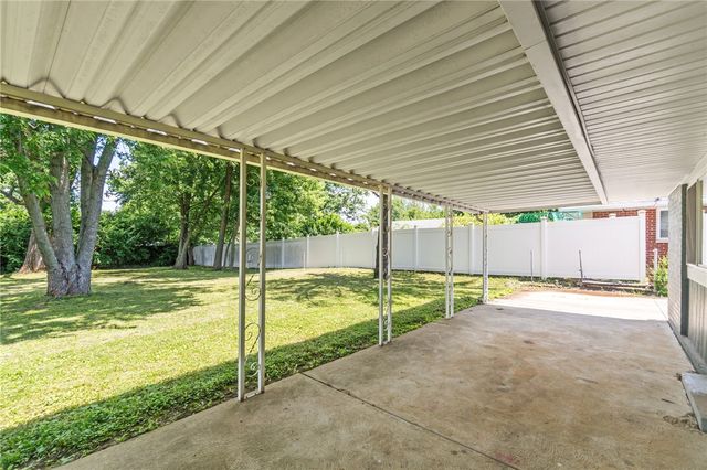 6515 Lemans Lane, Huber Heights, OH 45424