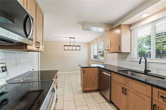 6515 Lemans Lane, Huber Heights, OH 45424