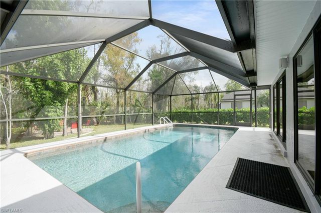 6686 Kestrel CIR, Fort Myers, FL 33966