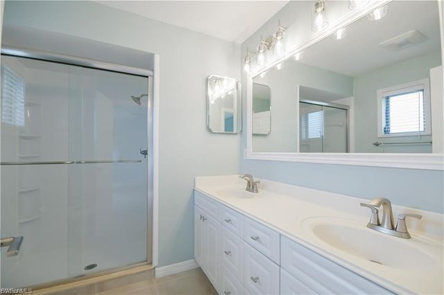 6686 Kestrel CIR, Fort Myers, FL 33966