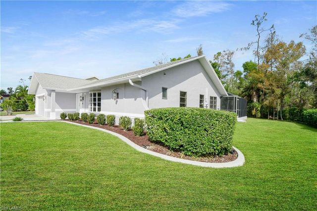 6686 Kestrel CIR, Fort Myers, FL 33966