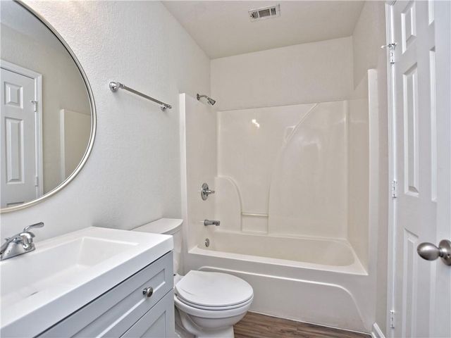 21511 Pershing Ave A, Lago Vista, TX 78645