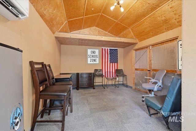 1360 W Targee St, Boise, ID 83706