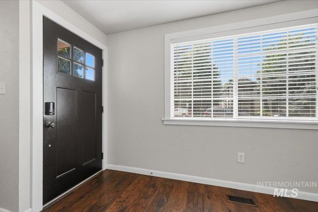 1360 W Targee St, Boise, ID 83706