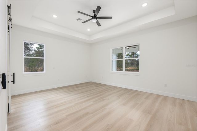 42845 HONEYSUCKLE STREET, Eustis, FL 32736