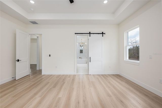 42845 HONEYSUCKLE STREET, Eustis, FL 32736