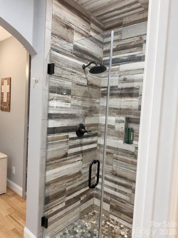 201 Harbor Ridge Drive, Connelly Springs, NC 28612